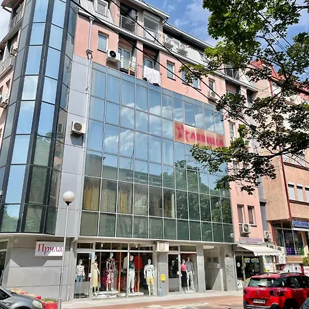 Cozy City Center Скопье